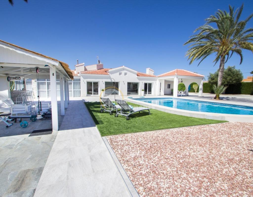 Villa Pyeranch Torrevieja Exterior foto